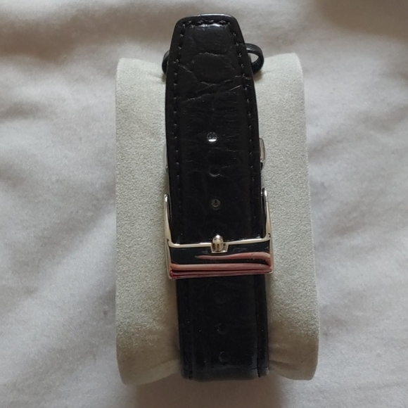 Kenneth Cole watch - Picture 2 of 2